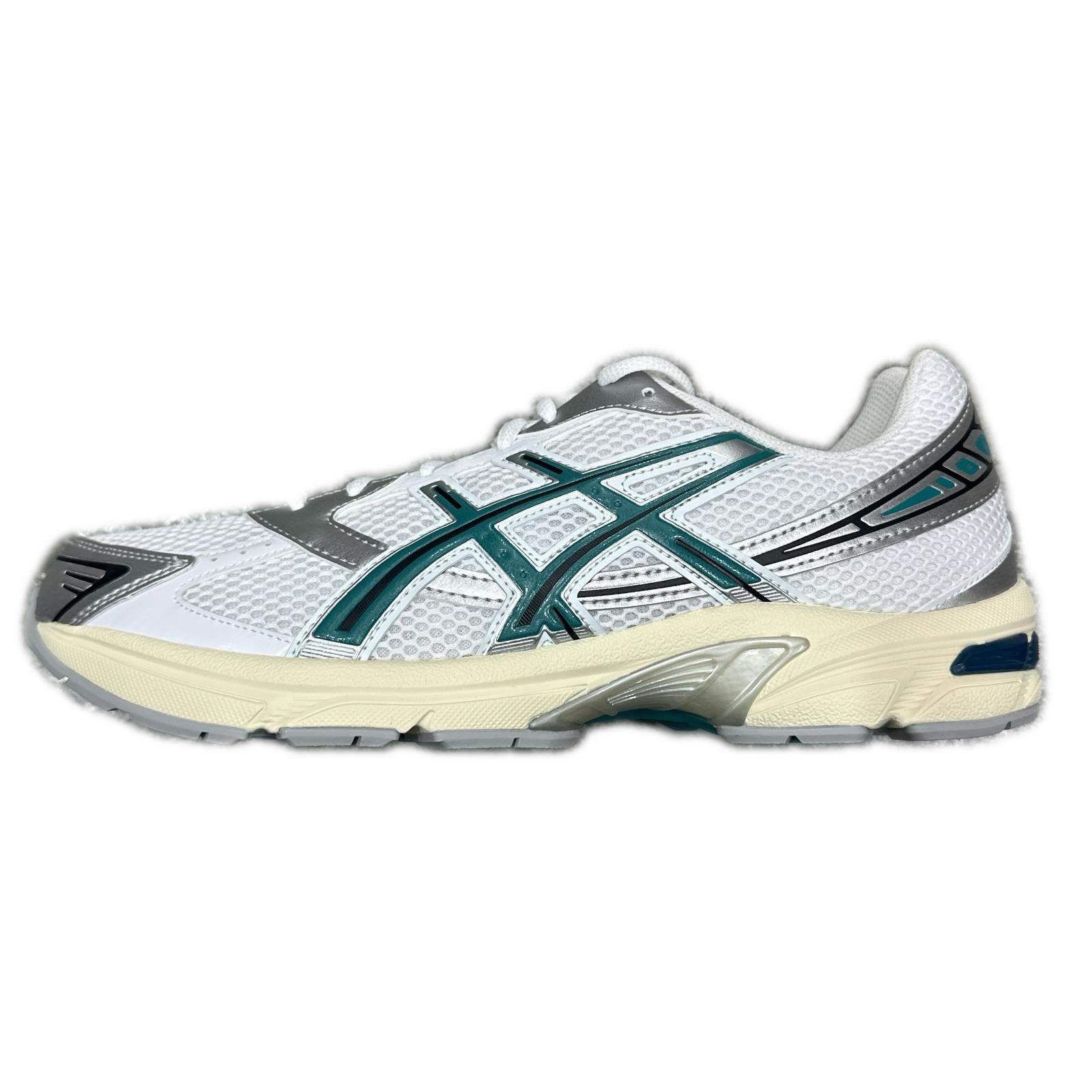 未当てはめる asics・アシックス GEL-1130 物質の状態SS ローカットスニーカー 1203A609-100 28.5珊 白いこと メンズ （17337M）【中古】