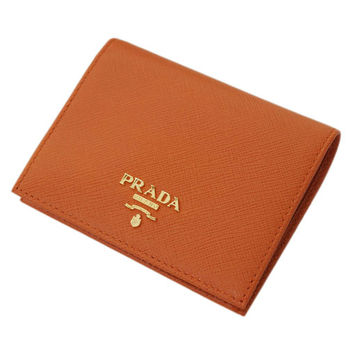 Seal限定商品衝撃価格 高額クーポン配布中 二つ折り Prada 1mv4 小 財布 Papaya ダミエ アズール サッフィアーノ Papaya 小銭入れ付き タイガ プラダ カーフパパイアオレンジ 期間 12 3 ゴールド金具 パパヤ アウトレット あす楽対応 キャッシュレスで5 還元