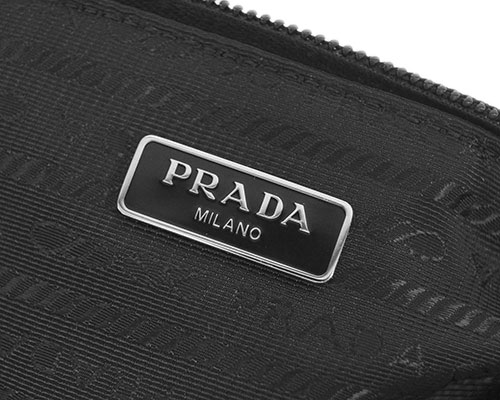 PRADA PRADA プラダ ポーチ 1NH545 PRADA クラッチ マチなし