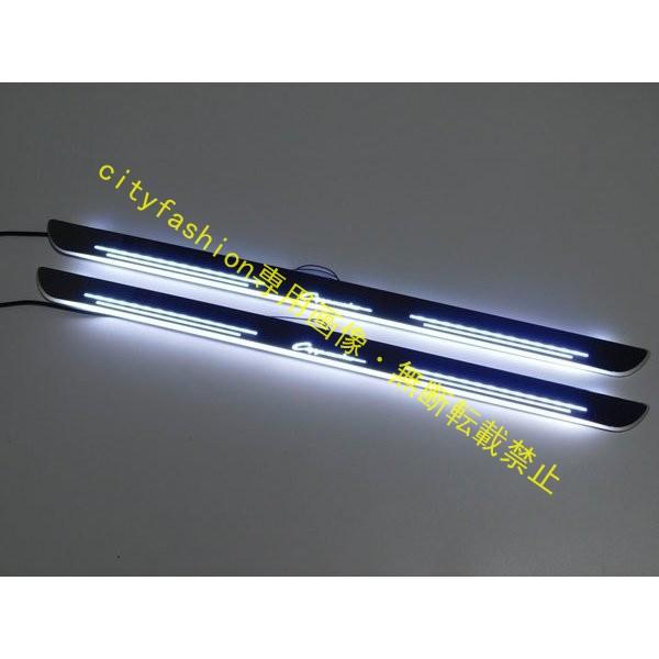 カプチーノ CAPPUCCINO スズキ SUZUKI ドアスカッフプレート ホワイト 白 LED 流れる 光る シーケンシャル EA11/EA21系共通