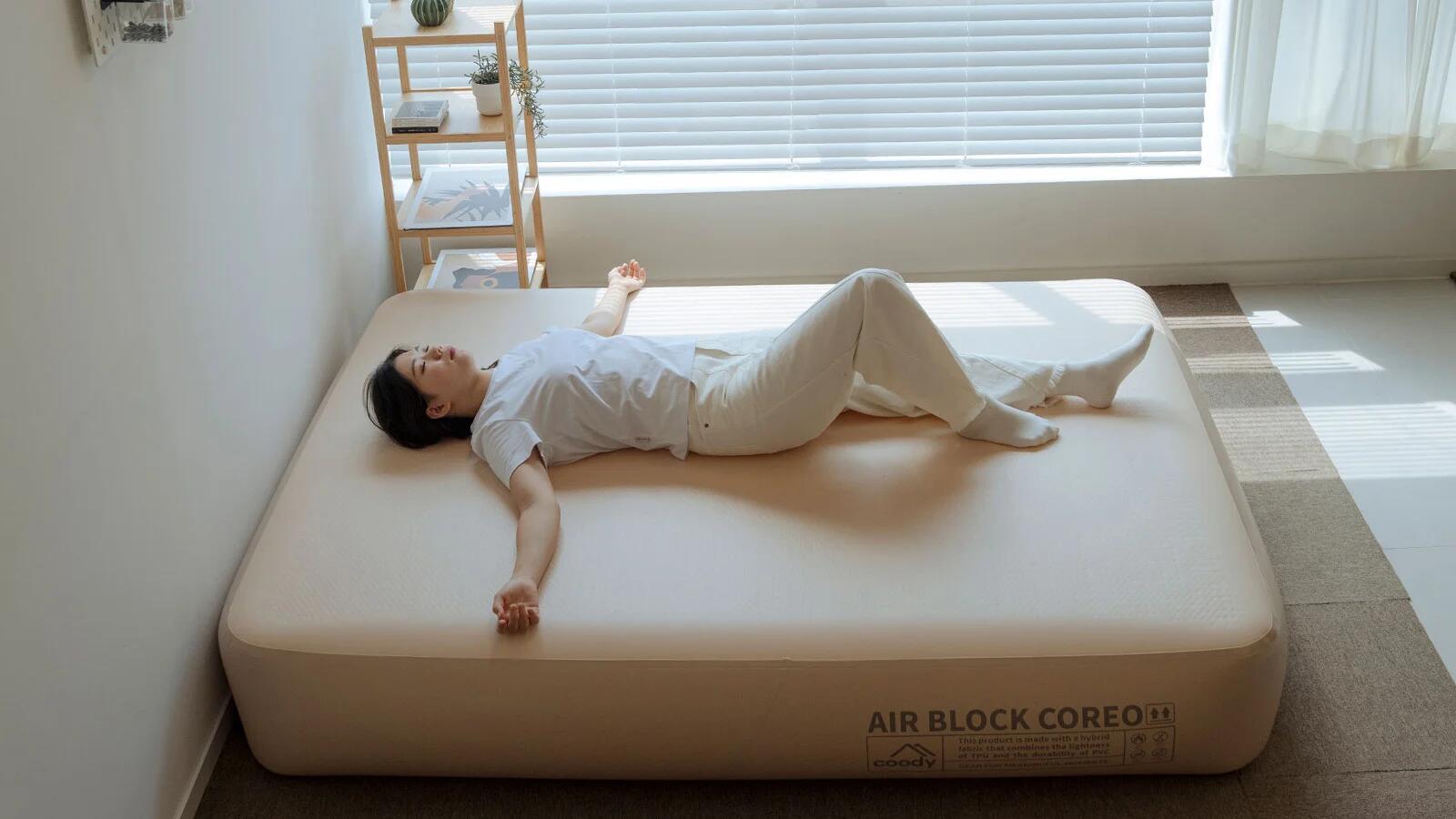 coody大気圏臥榻 AIRBLOCK COREO