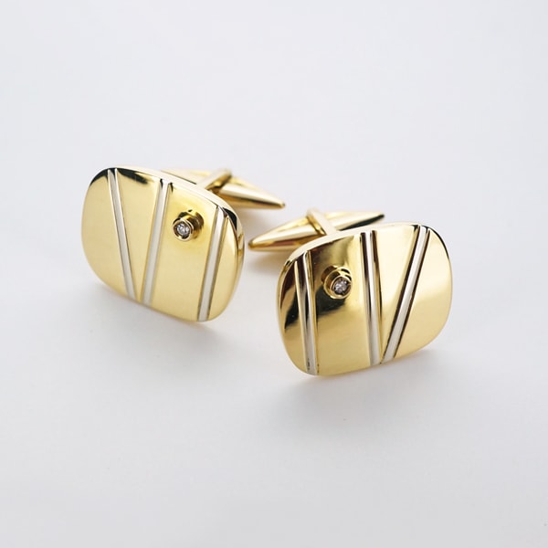 楽天市場】【限定1点】 K18 イエローゴールド カフス ドイツ製