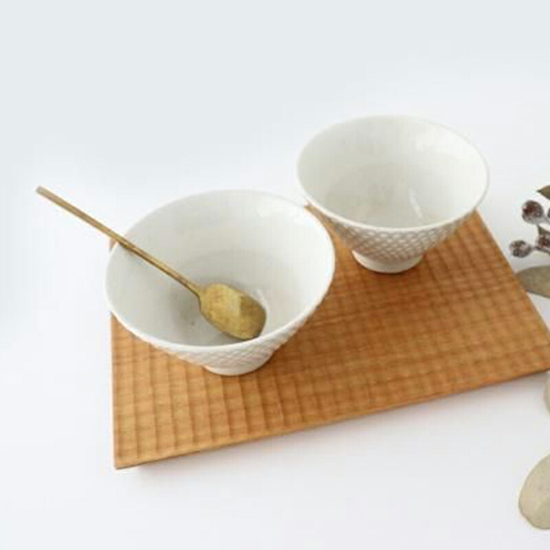【10%OFFクーポン】波佐見焼 茶碗 ヘリンボーン ホワイト 陶器 ORIME お茶碗 ご飯茶碗|手仕事 和食器 日本製 ギフト プレゼント 結婚祝い おしゃれ かわいい ベストセラー