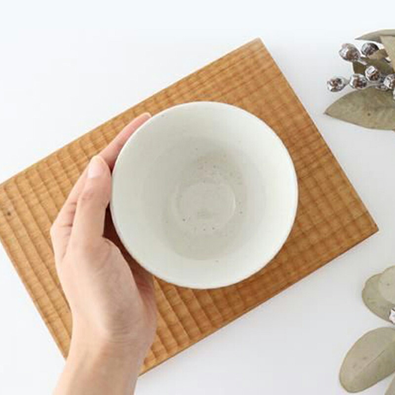 【10%OFFクーポン】波佐見焼 茶碗 ヘリンボーン ホワイト 陶器 ORIME お茶碗 ご飯茶碗|手仕事 和食器 日本製 ギフト プレゼント 結婚祝い おしゃれ かわいい ベストセラー