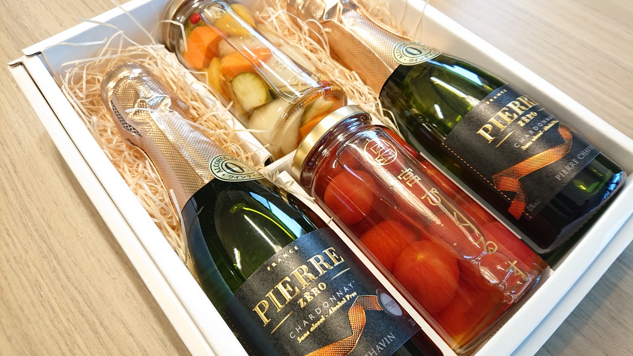 楽天市場 地域貢献 地産地消 ギフトセット 宮ぴくるす 亀田屋 ギフトセットno 3 ミニシャンパーニュ ピクルス 2本 セット いろいろ野菜 ぷちとまと フランス スパークリング もろみ酢 無添加 保存料不使用 賞味期限 製造日より6ヶ月 未開封時 常温保存 自然と