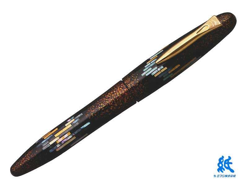 PLATINUM 出雲 炭粉高蒔絵 竹林群虎図 PIZ-15000c プラチナ万年筆 【取寄品】プラチナ PLATINUM 万年筆 出雲 炭粉