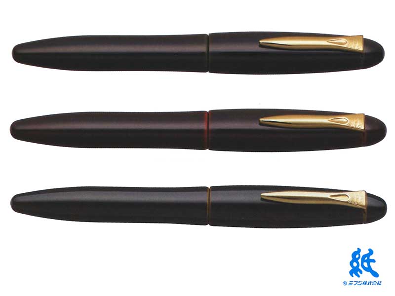 楽天市場】プラチナ万年筆Platinum 万年筆出雲 溜塗り 空溜 赤溜 枇杷