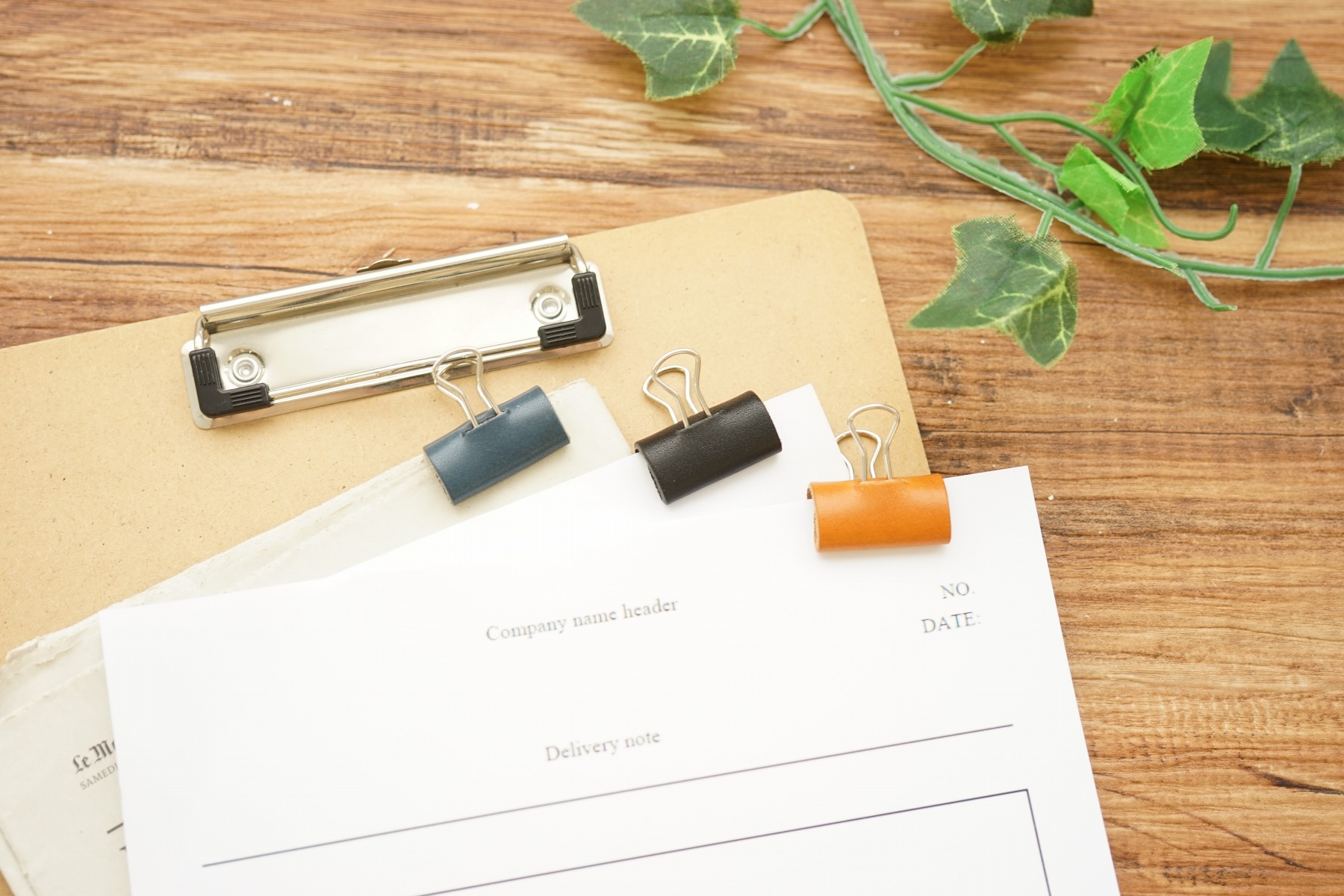 楽天市場 本革 ダブルクリップカバー おしゃれ 文具 ファイル バインド Natural Basicブランド レザー かわいい カミカゼオンライン