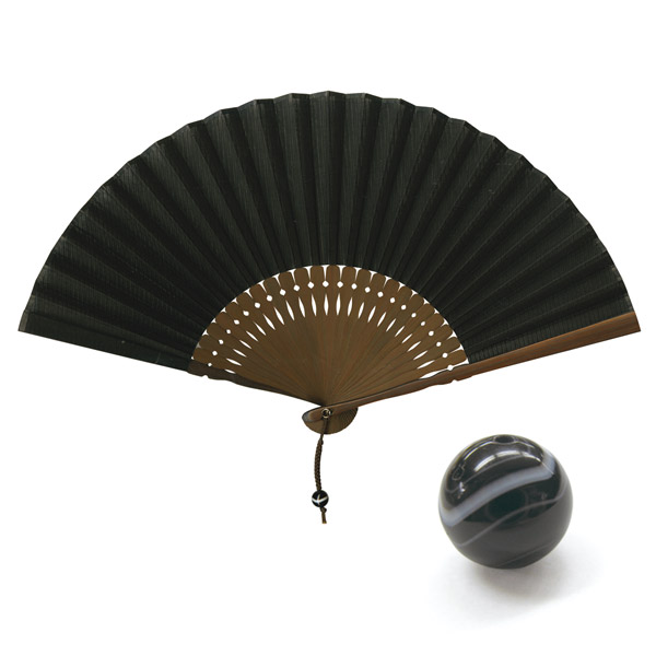市場 マツヨシ 雑貨 和装 和小物 かっこいい 和雑貨 ご利益扇子 黒 6 9寸 424 取寄せ品 魔除け 扇子 プレゼント