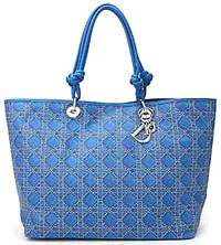 【楽天市場】Christian Dior クリスチャンディオールトートバッグ ハンドバッグキルティングプリント CDロゴチャーム付き鞄 かばん