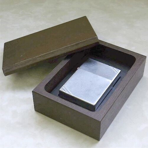 ZIPPO 木箱入りジッポライター 喫煙具 希少逸品 Zippo社創業2周年目の1936年製 ビンテージヴィンテージ コレクターズアイテム二本ラインが入った角形の復刻記念モデルの原型オリジナル1936年アンティークZIPPO 3nd 超レア品 サードタイプ ヴィンテージ|kaminorth