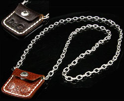 DOLCE&GABBANA ペンダントネックレス プレスロゴ レザーポケットネックレス あずきチェーンネックレス PENDANT NECKLACE ドルガバ ドルチェ＆ガッバーナ ドルガバ D&G ディー＆ジー 59,290円