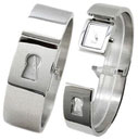 ドルチェ＆ガッバーナ ウォッチ スパイミー D&G TIME WATCH Spy Me DW0251SL 鍵穴から覗かせる文字盤 ブレスレット＆バングルとしても シルバー 腕時計 アナログウォッチ DOLCE＆GABBANA ドルガバ ディー＆ジー レディース
