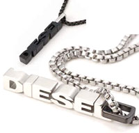 DIESEL ペンダントネックレス ディーゼル 立体ロゴ パー シルバー、ブラック アクセサリー メンズ PENDANT NECKLACE DX0127BKDX0128SL