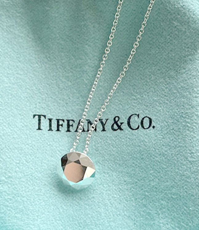 楽天市場】Tiffany&Co. ティファニーナットチャームペンダントトップロゴ刻印 ネックレスシルバー ビーズチェーンスターリング チタンブラック  シルバー925AG T&CO. PENDANT NECKLACEアクセサリー ピカソパロマグルーブ ビーデッド Paloma Picasso :  kaminorth