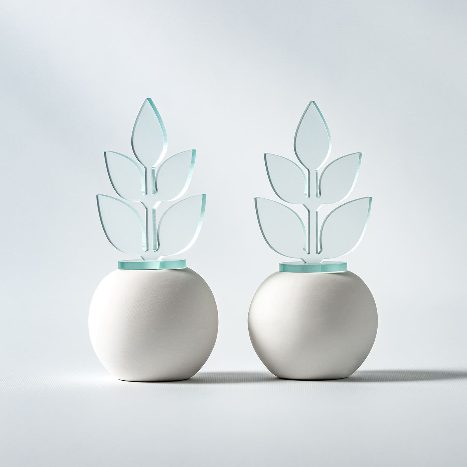 楽天市場】神具 セット 「 光の榊《さかき》【 ミニ 】 」天照大御神