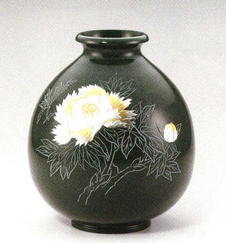 楽天市場】高岡銅器『 菊花繁栄 』 花器 透かし花器 天覧献上工房 天皇