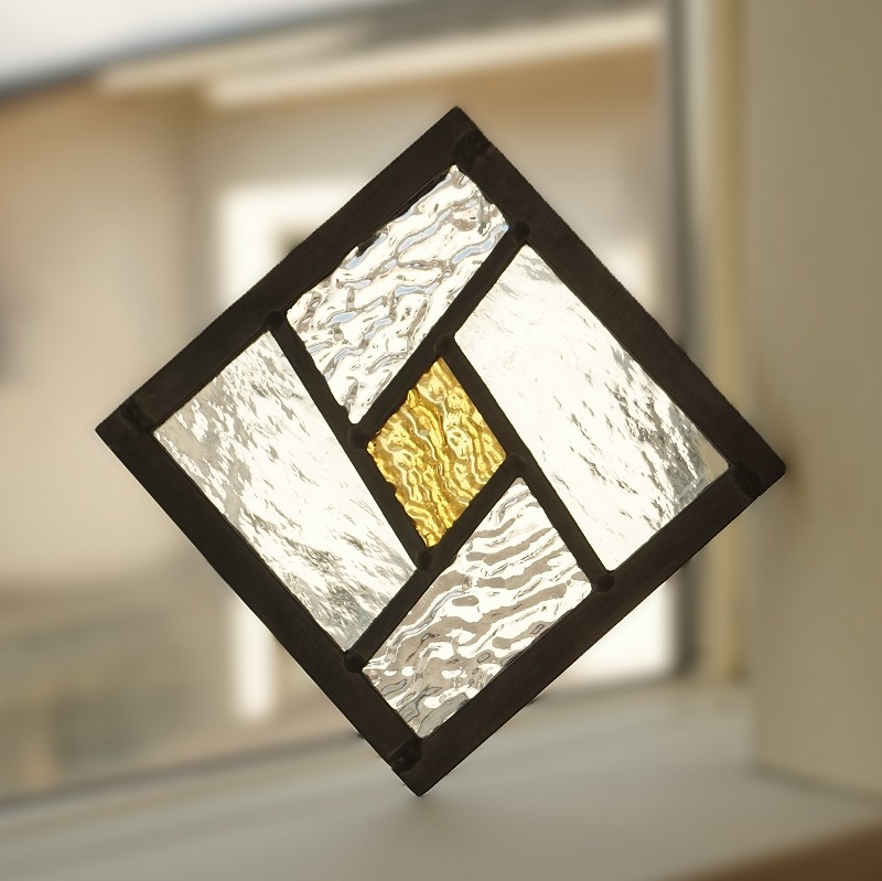 楽天市場】ステンドグラス パネル 住宅用 斜めダイヤ 水色×4種のクリア