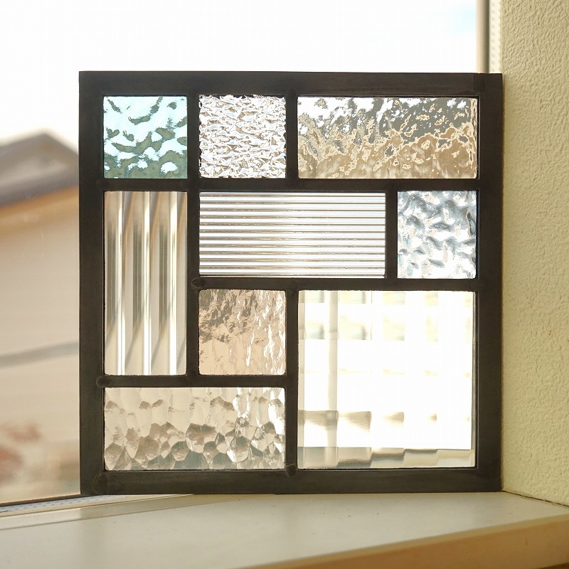 楽天市場】ステンドグラス パネル 住宅用 11のスクエア 淡い色×クリア