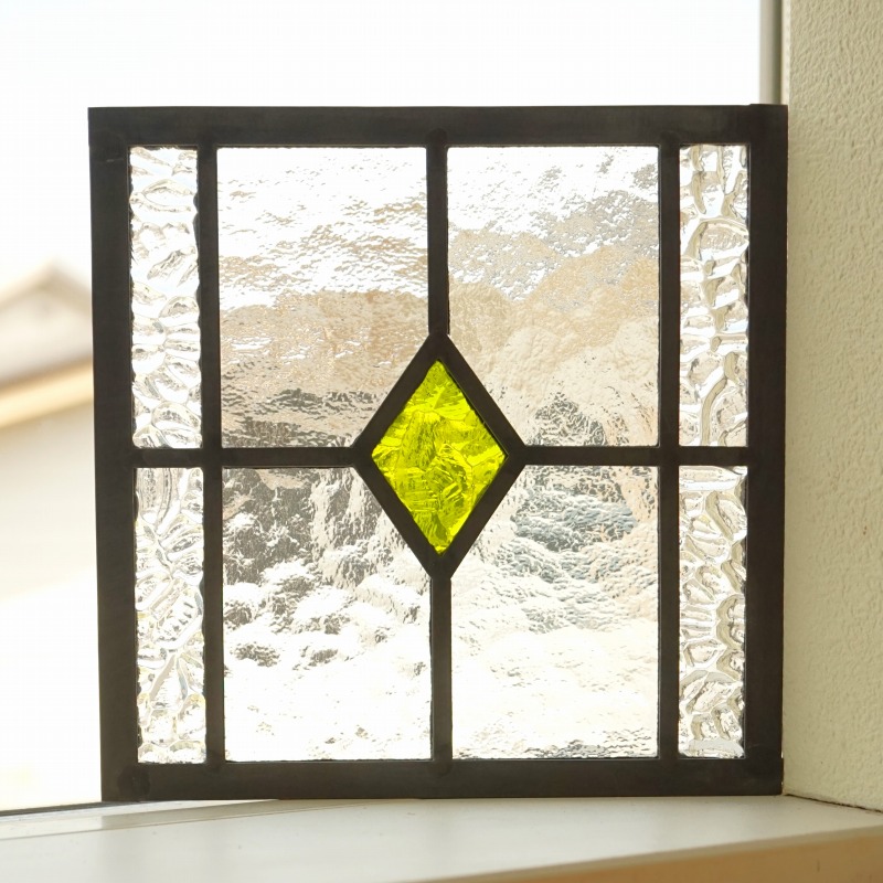 楽天市場】ステンドグラス パネル 住宅用 4つのガラス 格子 淡い