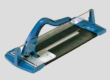 LIXIL TK-3 容れもの売りわたす【2台/容れもの】 瓦切断機N ▽