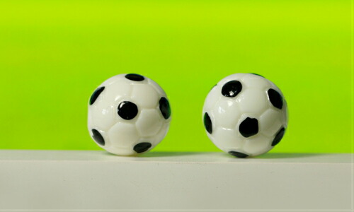 楽天市場 お買得個 サッカーボール 直径約1 6cm ミニチュア おもちゃ テラリウム フィギュア ハンドメイド イベント テラリウムインテリアtakara