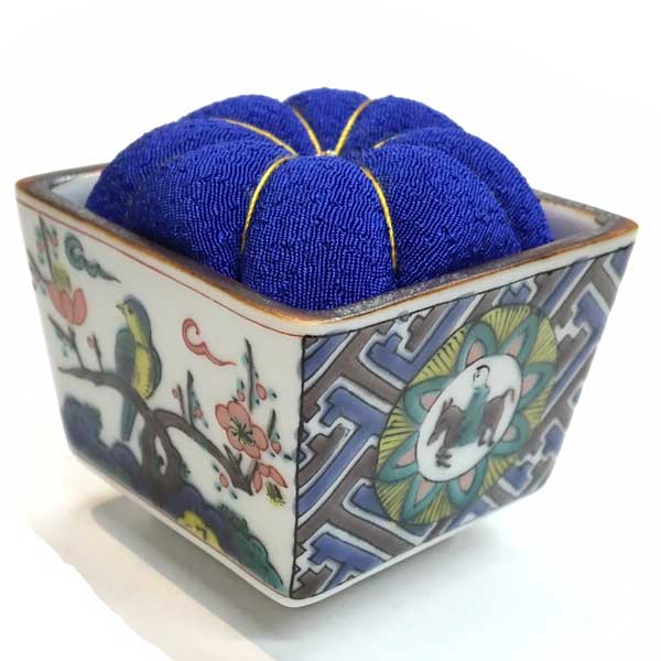 九谷焼吉田屋風椿、牡丹扇型香炉