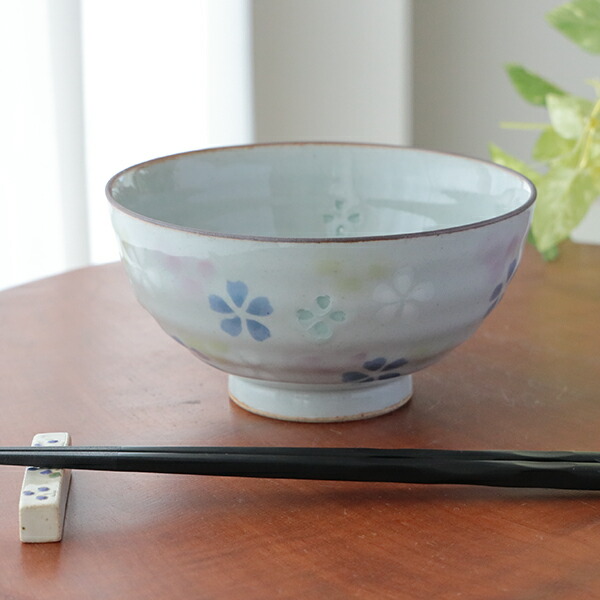 楽天市場】【ゆずりは工房】藍彩白絵花ご飯茶碗 瀬戸焼 直径11.5cm 高