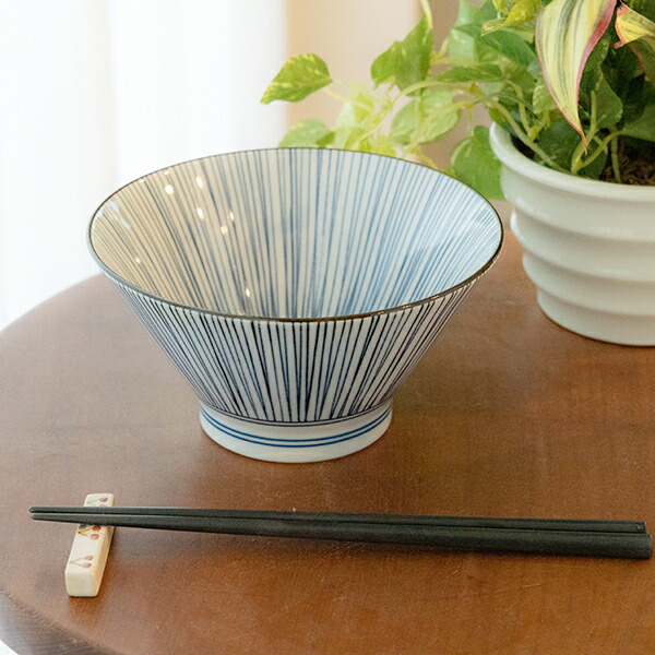 驚きの値段で】 どんぶり 細十草反5.0丼 満了670cc 直径16cm 高さ8.4cm 354g 美濃焼 岐阜県土岐市 日本製  白色に紺の細ストライプ 小さめ 小丼 和食器 業務用食器にも ラーメン toyama-nozai.co.jp