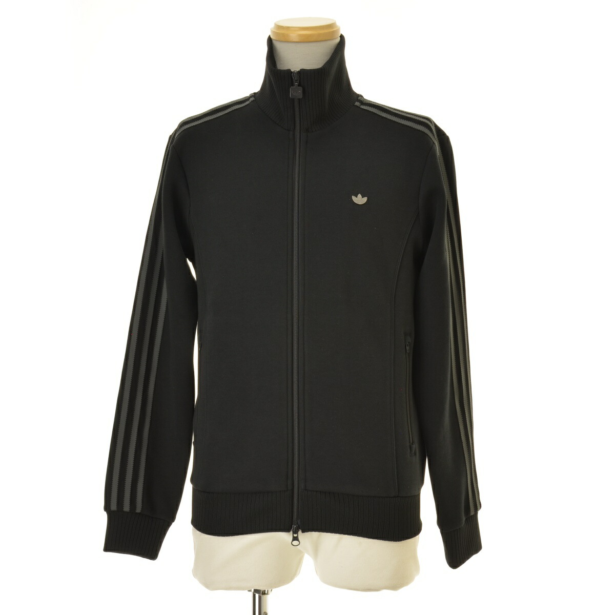 なはま@　アディダス オリジナルス×ジェレミースコット ダウンジャケット adidas Originals by JEREMY SCOTT（アディダスオリジナルスバイ