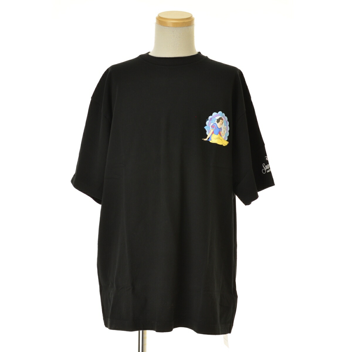 【中古】SEQUEL × SNOW WHITE / シークエル × SNOW WHITE SQ-24AW-SWST-03 T-SHIRT BLACK半袖Tシャツ【cacfadbf-m】