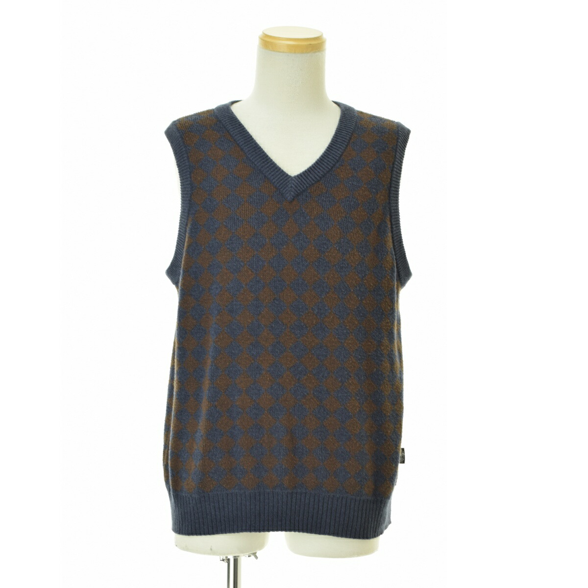 stussy ニットベスト Stussy Knit Vest in Light Cream ステューシー ニットベスト