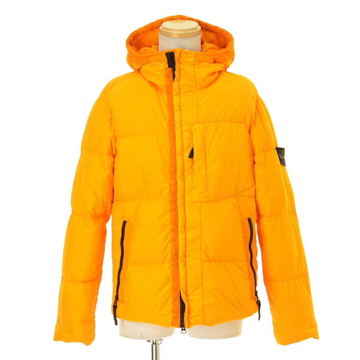 【中古】【期間限定値下げ】STONE ISLAND / ストーンアイランド 671540223 GARMENT DYED CRINKLE REPS NY DOWN フード付ダウンジャケット【cacfbccf-m】