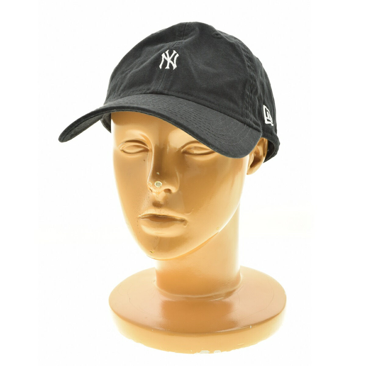BASICKS×NEW ERA 9 FORTY NY ハートキャップ 完売品BASICKS×NEW ERA 9 FORTY NY ハートキャップ
