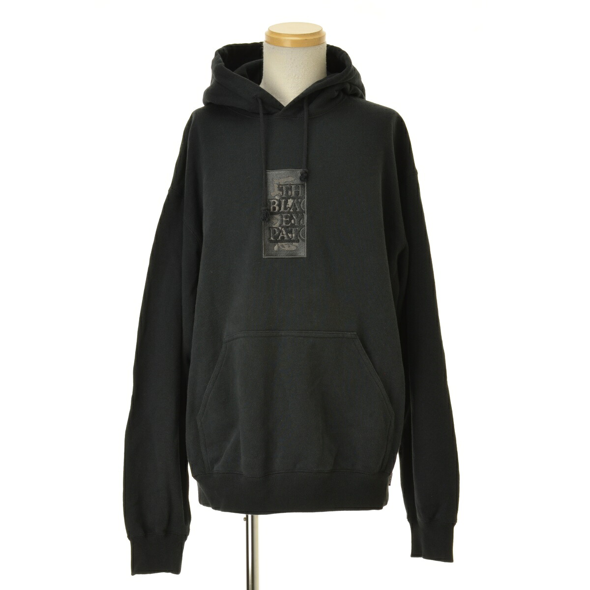 【中古】BlackEyePatch / ブラックアイパッチHANDLE WITH CARE HOODIEスウェットパーカー【cacgafac-m】｜ブランド古着の買取販売カンフル