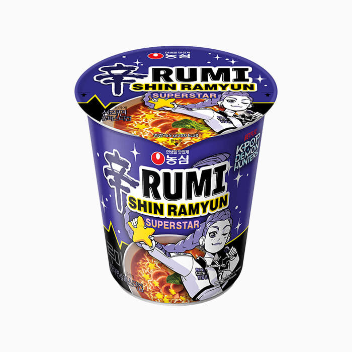 10個、30個のみ地域別送料【農心】　辛らーめん　スーパースターカップ（ルミ）65ｇ　韓国ラーメン　K-POPデーモン・ハンターズ シンラーメン シンラーメン シンラーメン スーパースターカップ 65g 韓国インスタントラーメン ピリ辛ラーメン コク深い辛さ