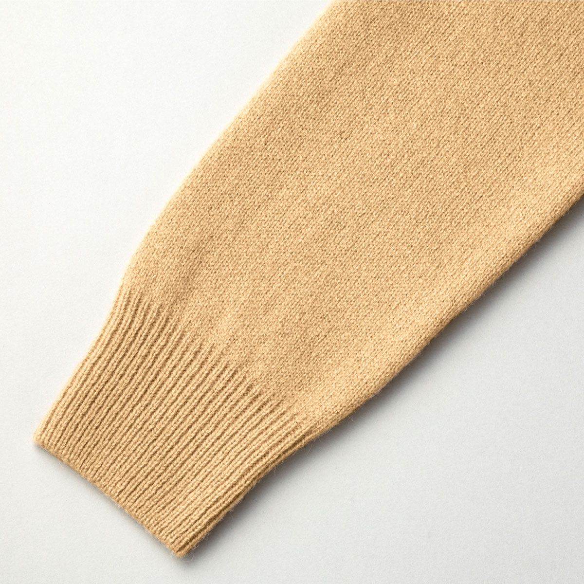 イーストボーイ カーディガン スクールカーディガン セーター スクールセーター 薄手 女子 ウール 毛 無地 ニット レディース ネイビー ホワイト グレー キャメル ブラック 紺 白 茶 制服 通学 学生 ブランド Eastboy 6503 Sermus Es