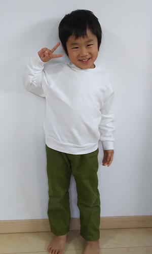 キッズジュニアベビー無地トレーナー90100110120130140150160cm日本製子供服男の子女の子長袖ラグランラグラン袖リブ付き裏送料無料PuffPufスウェットトップスシンプルあったか保温綿100%男女男児女児小学校通学保育園幼稚園通園発表会関西ベビー