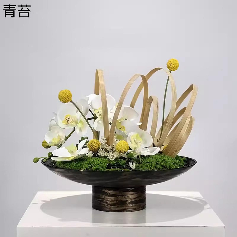 フェイクフラワー 胡蝶蘭 苔 銅製盆栽 造花アレンジ 生け花 インテリア 室内 人工観葉植物 現代的 自然な姿 キレイ 店舗 美術館 デパート 耐退色 屋内 洗面所 客間 お開店祝い 新生活 世話不要｜感謝マーケット