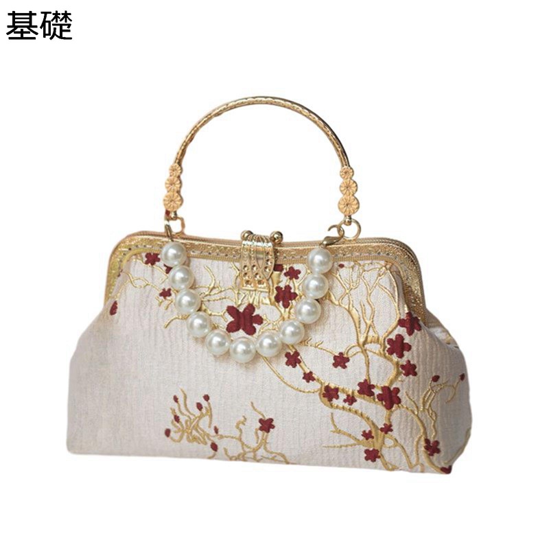 寄りあい御徒面子 ゴールド 赤梅花刺しゅう レディース クラッチペダル御徒面子 パール 手持ち御徒面子 銭入れ ラメ 肩部 3way 曲がった掛け ポシェット 札入れ ご造作 御芽出度 卒式 交歓会 二次会 キレイめ 鞄