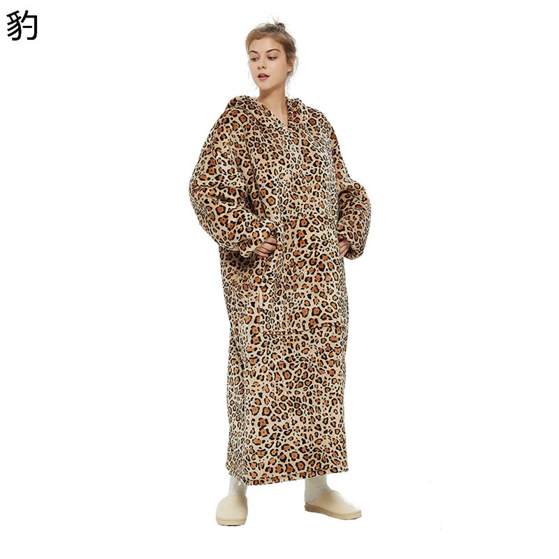 着る毛布 着るブランケット 袖あり ロング丈 ブランケット 着丈120糎 レディース メンズ 冷ややかさ打つ手 寝椅子ブランケット ボンネット・衣嚢付き添い人 かい一巻き お睡眠時間 裏ボア 裏起毛 防寒保温 ヒョウ柄 綿ネル 朦々たる お部屋着