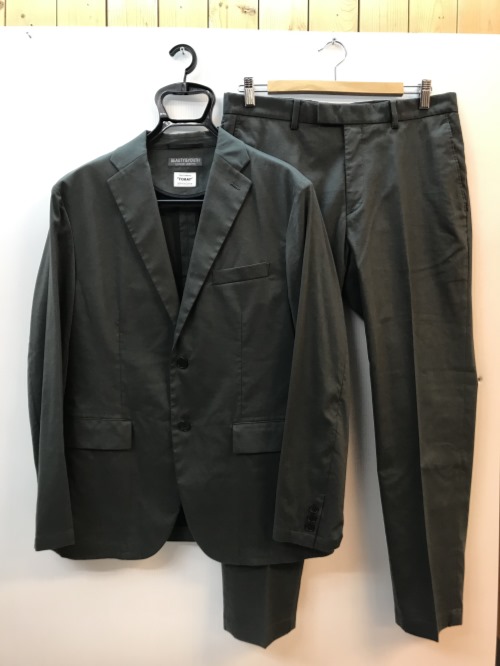 BEAUTY&YOUTH　ビューティーアンドユース　TORAY　セットアップ　スーツ　ストレッチ 吸水速乾　ポリエステル　サイズL　カーキグリーン　1222-144-1752／セットアップ【中古】[☆3]