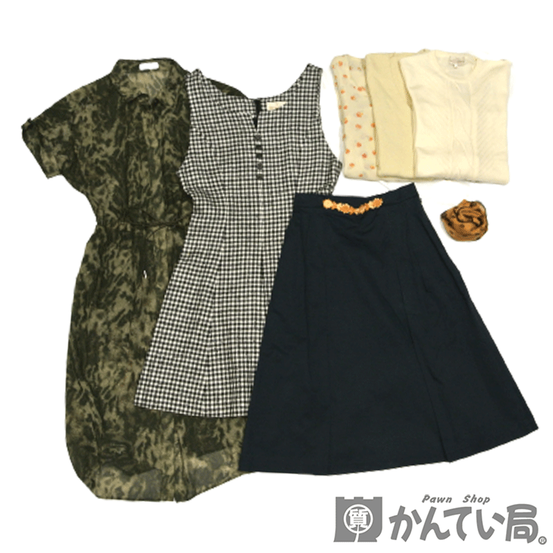 年の暮年始 条件 非常に Trussardi トラサルディ レディース 福袋 治 2 トップス 3 ボトムス 1 首巻き 1 物する号数 38 42 中古 Used B 一六銀行かんてい庁名古屋酉店鋪 Acilemat Com