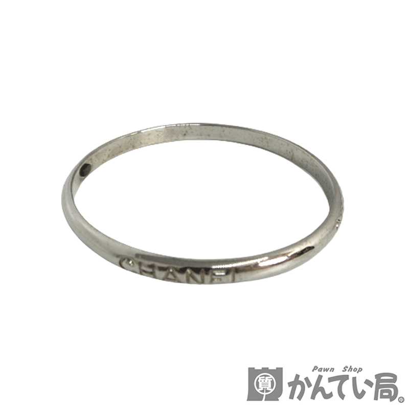 Chanel シャネル バングル ブレスレット アクセサリー 98p シルバーカラー ヴィンテージ オールドシャネル メンズ レディース 中古 Used Ab 質屋かんてい局名古屋西店 Alittlepeaceofmind Co Uk