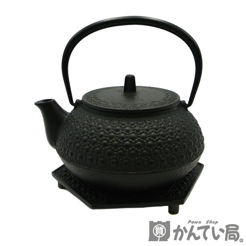 【南部鉄器】岩鋳 IWACHU 鉄瓶 急須 5型亀甲セット 黒焼付 日本製 食器【中古】USED-B