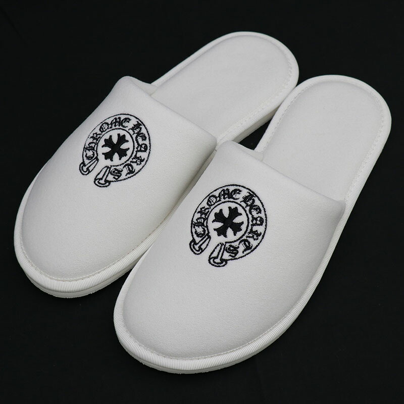 クロムハーツ【CHROMEHEARTS】【未当てはめる品】家庭用スリッパ / 配管シュー刺しゅう / 白いこと / M大いさ【中古】133396