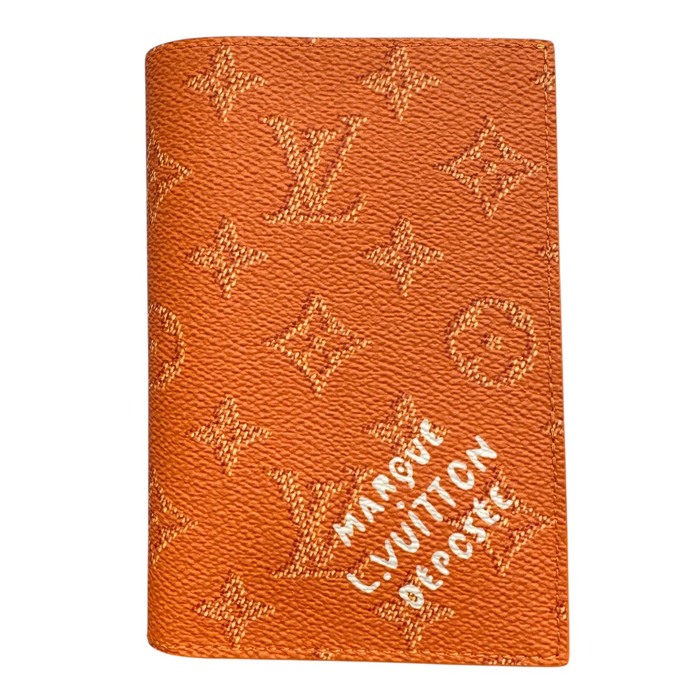 【中古】 ＬＯＵＩＳ ＶＵＩＴＴＯＮ\u003cBR\u003e ルイヴィトン  \u003cBR\u003e クーベルテュール・パスポート M２６８３２ モノグラム ヘリテージ 渡航免状入れもの 渡航免状押しかぶせる RFID【楽ギフ_荷作り選り分ける】 メンズ財布-バッグ・小物・ブランド雑貨