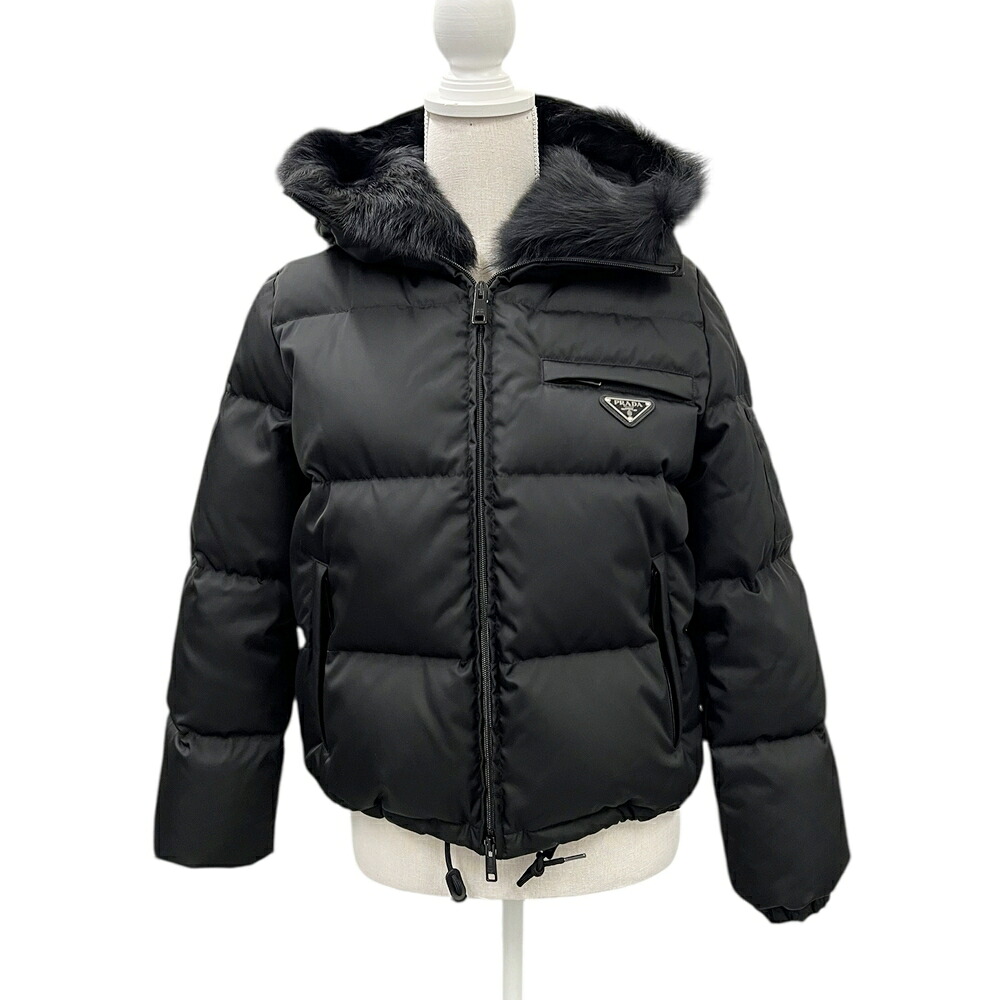 PRADA【プラダ】 291808_1WQ8_F0002_S_202 Re-Nylon ギャバジン パファージャケット　ダウンジャケット アウター 【中古】 USED-SA 質屋 かんてい局 加古川店 A25-3015 005