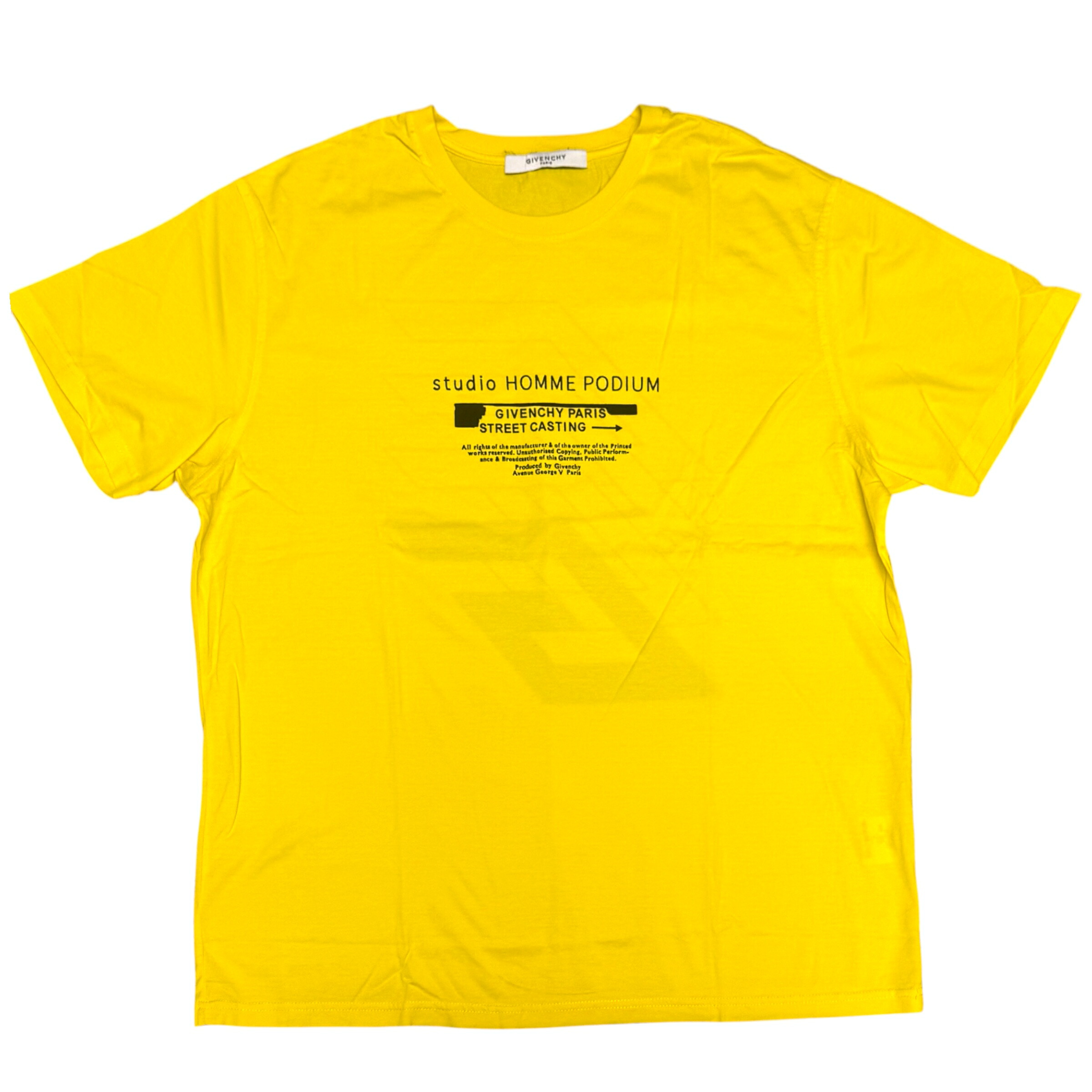 【中古】｜GIVENCHY ジバンシィ BM70SC3002 Ｔシャツ 黄味がかった 黄色 ロゴタイプ メンズ レディース トップス  半袖 厚地の外套大きさ  L 綿織物