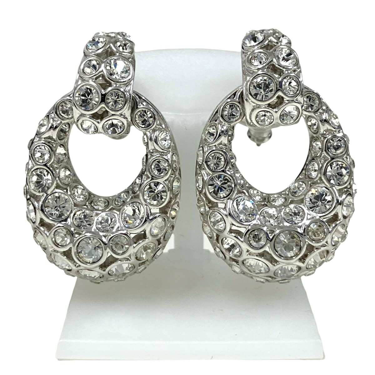 楽天市場】Chloe クロエロゴ刻印 リボンモチーフピアスミニゴールド